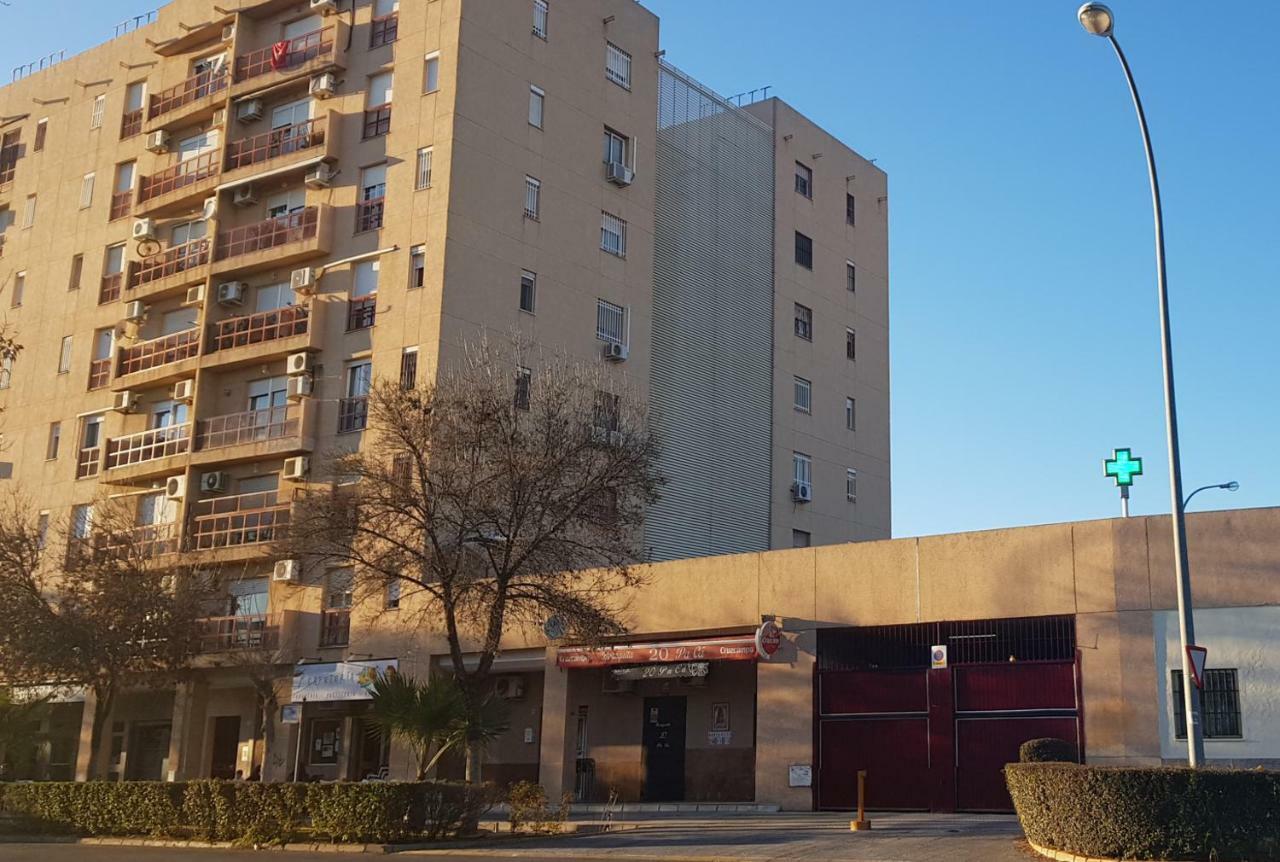 Apartamento Frente A Palacio De Congresos Sevilha Exterior foto